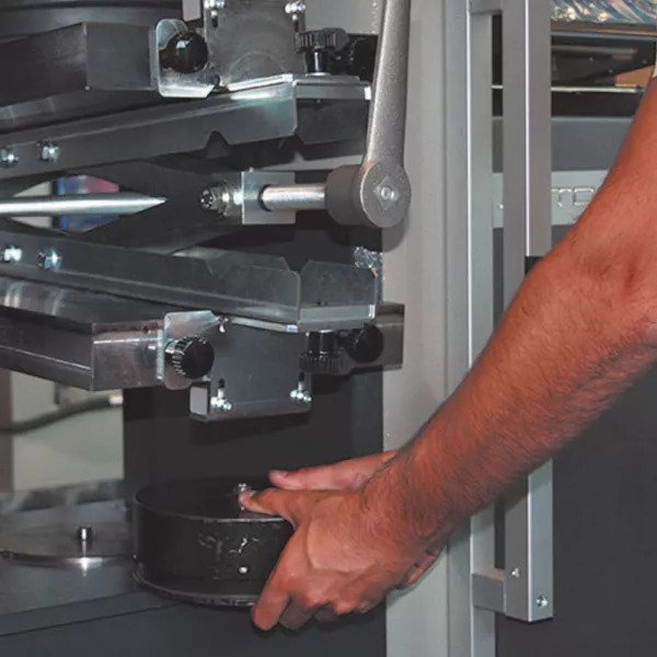 德赢·(VWIN)官方网站-AC米兰官方相助同伴